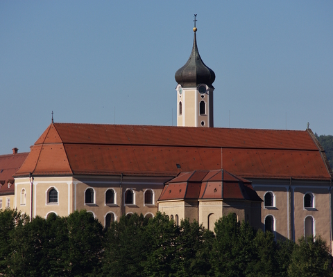 Klosterkirche: Klosterkirche von Nordosten